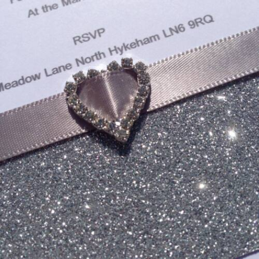 10 x A6 Personalised Handmade Wedding/Evening Invitations with Glitter image