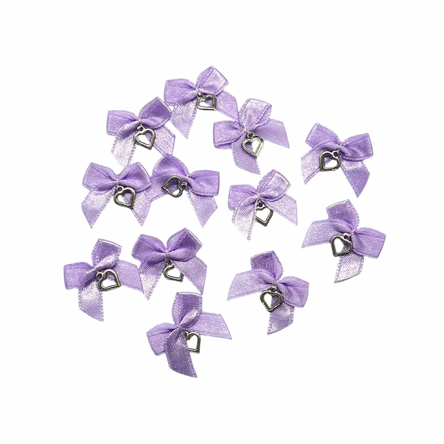 24 x Bow & heart charm