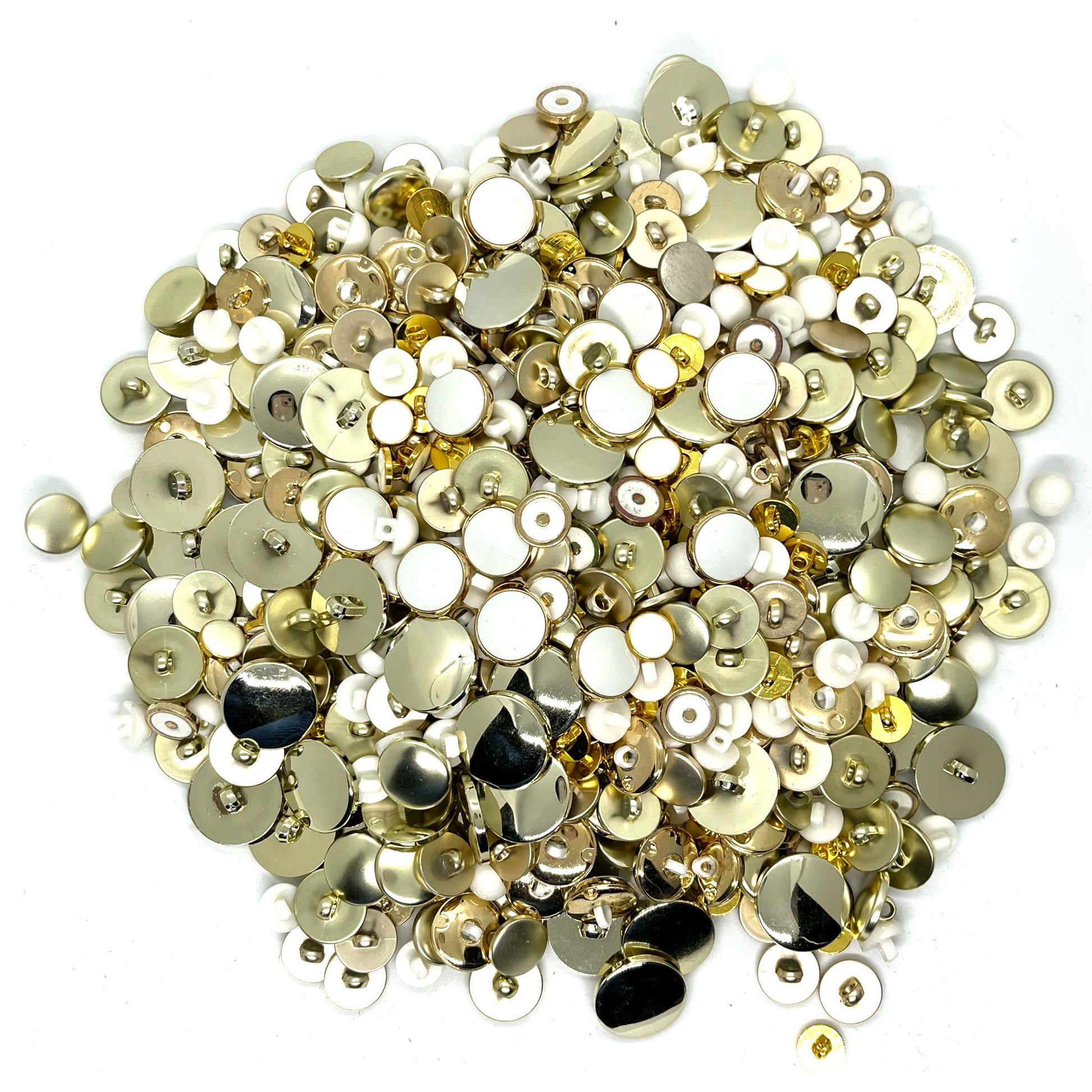 1000 x Mixed buttons image 0