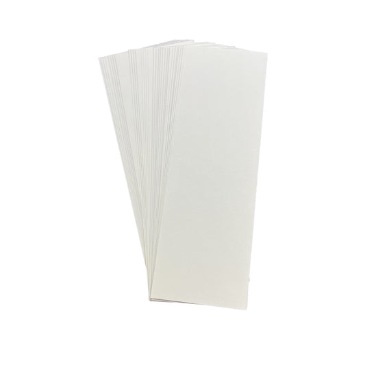 50 x Blank favour scrolls image 0