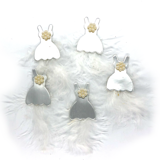 5 x Dress embellishments image 0