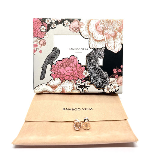 Horse shoe stud earrings image 1