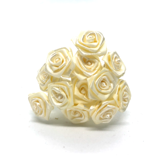 12 x Ivory 15mm ribbon roses image 0