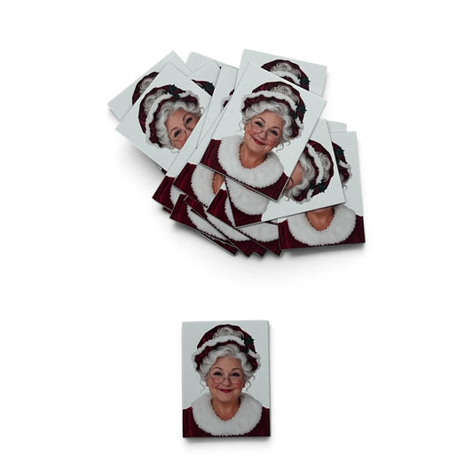 10 x Mrs Claus passport photo's